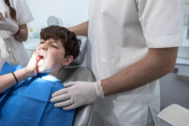 Best Emergency Treatment for Toothache in Rossville, KS